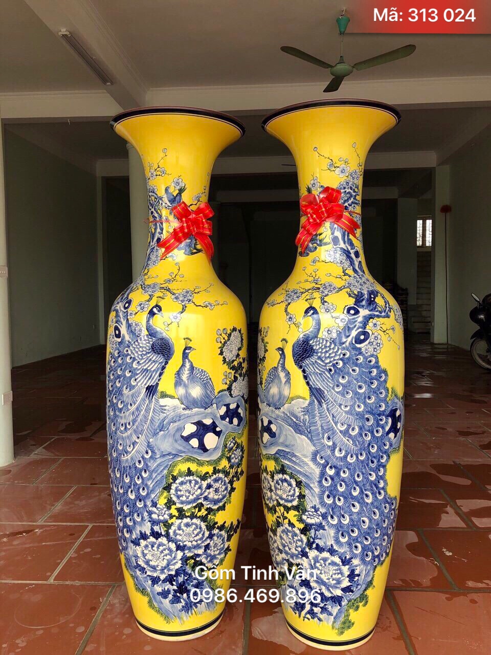 lo luc binh men vang canh chim cong hoa phu dung, vinh hoa phu quy, hoang kim, 1.55m, ma 313024, gom su bat trang tinh van