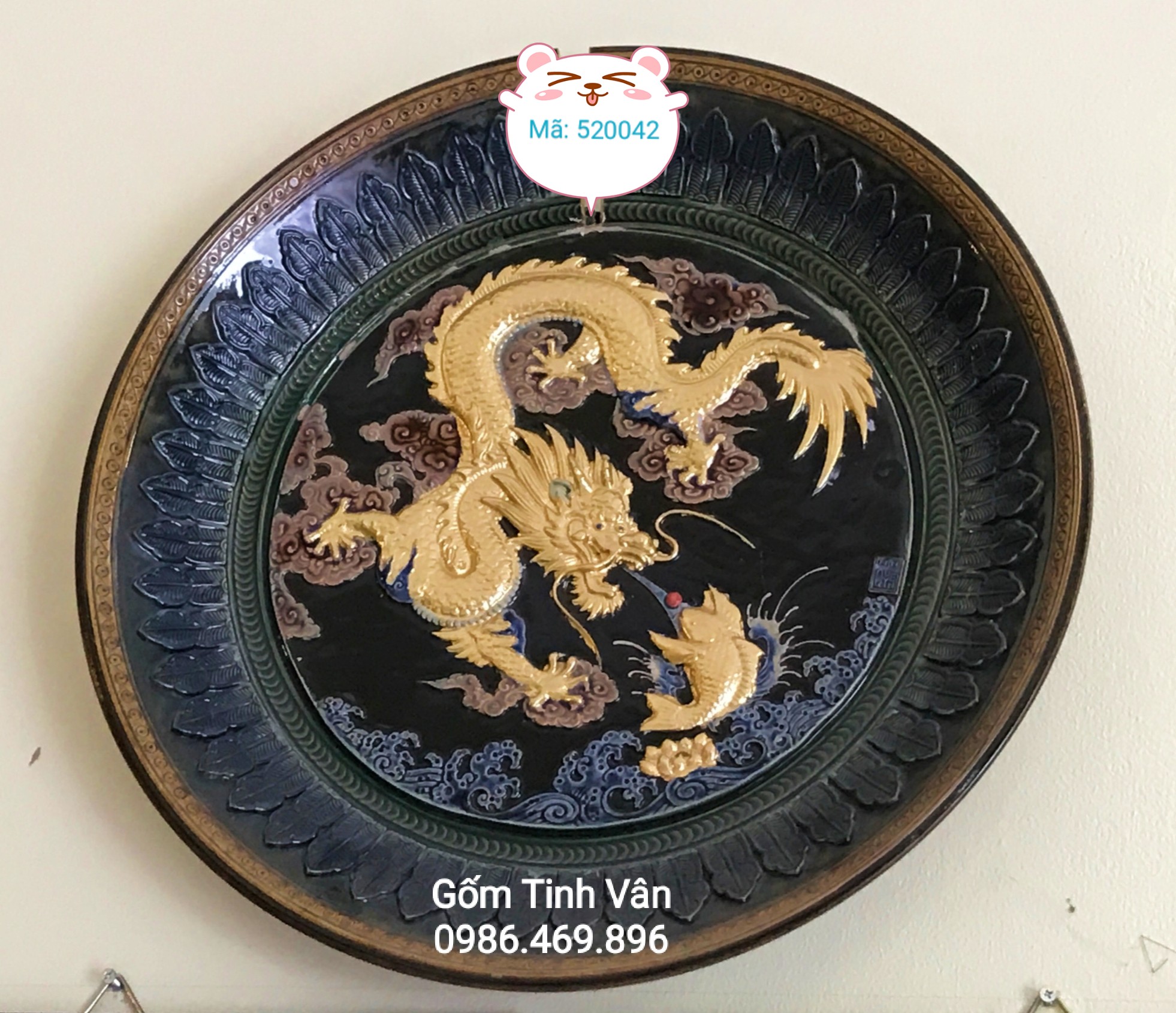 dia canh hoa van rong vang dap noi dk 50 cm, ma 520042, gom su bat trang tinh van