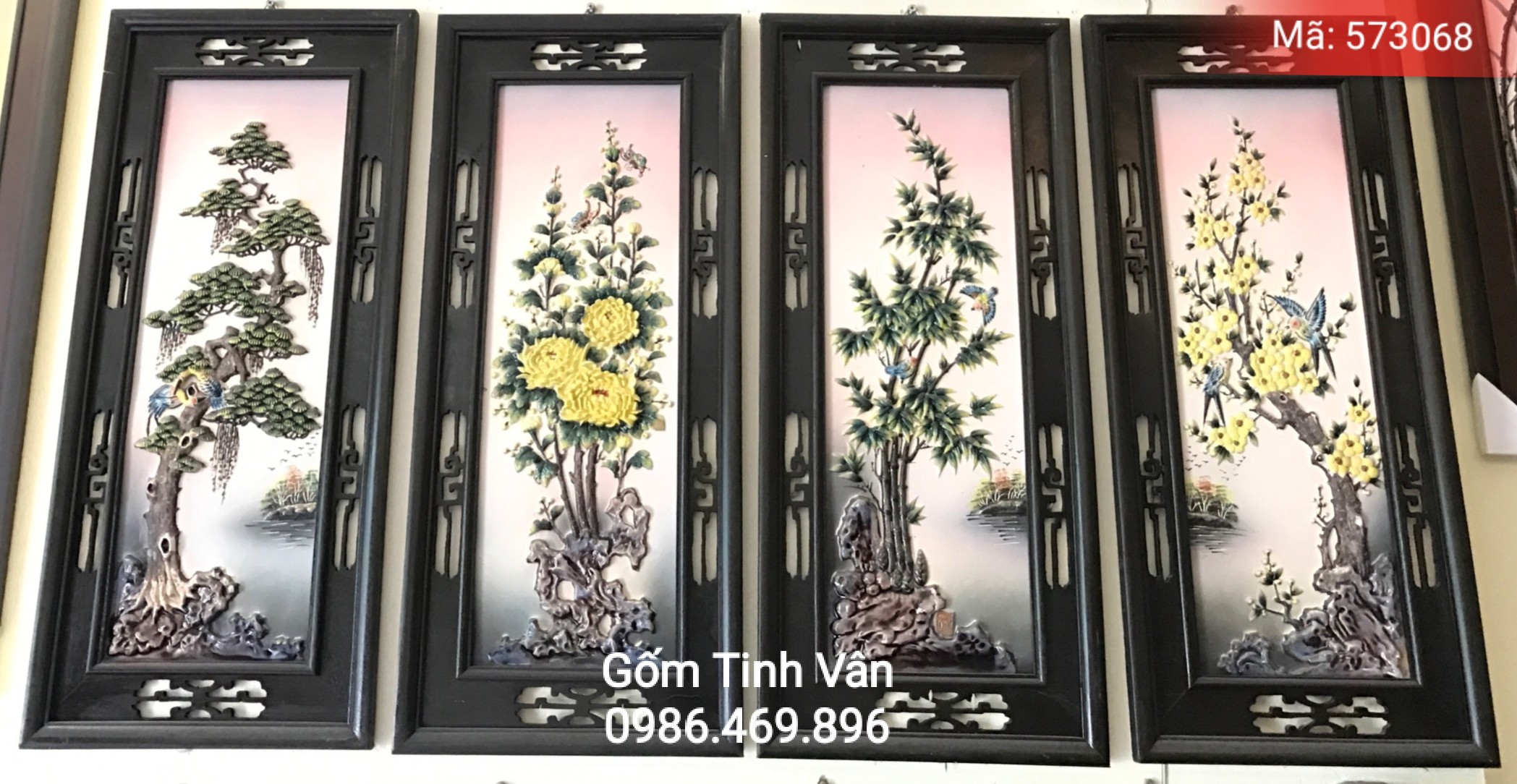 tranh tu quy men mau hoa van dap noi tung truc cuc mai, gom su bat trang tinh van, kich thuoc 43x95 cm, ma 573068