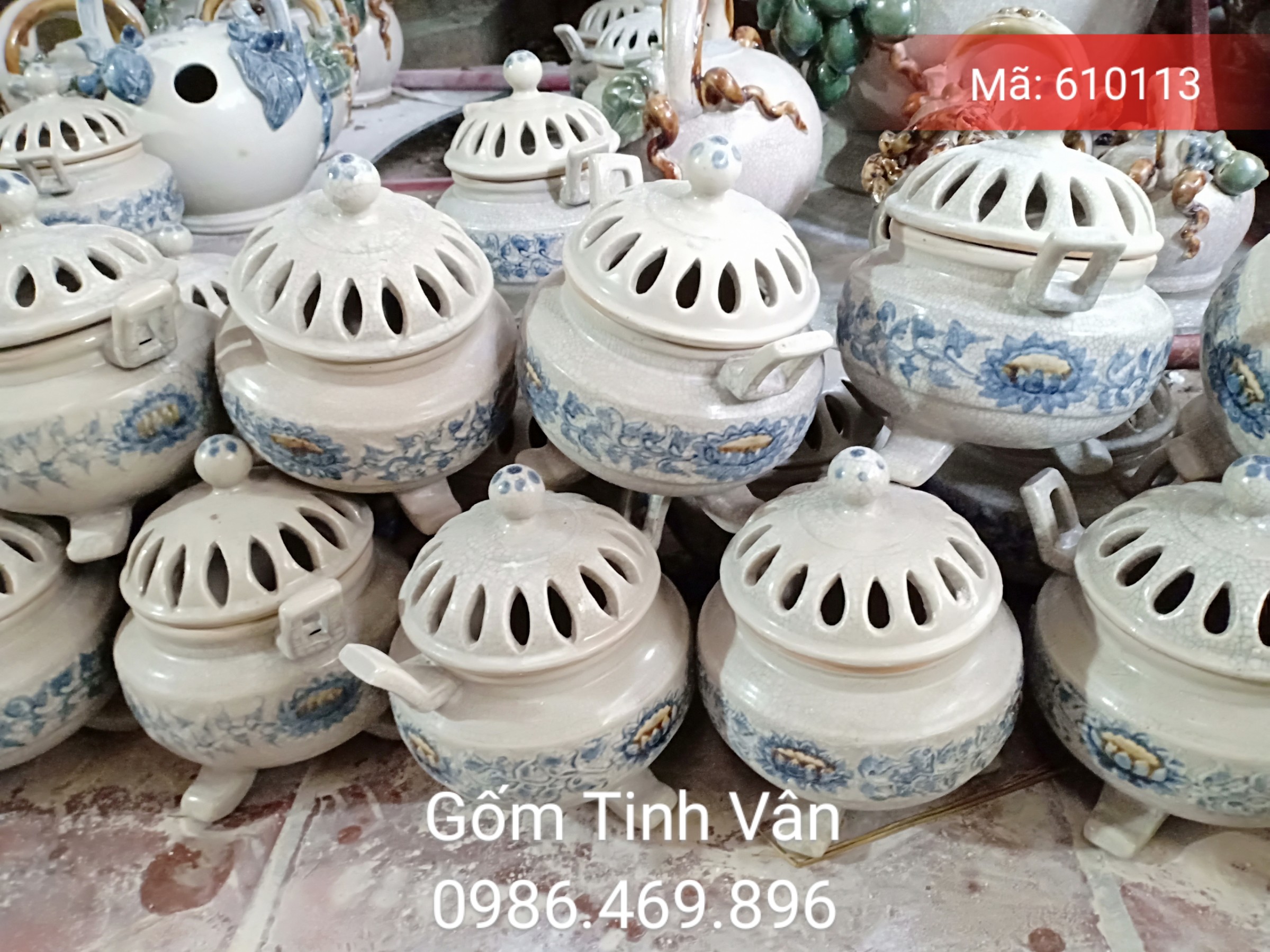 Đốt trầm hương men rạn cổ đắp nổi - cao 12 cm - Mã 610113