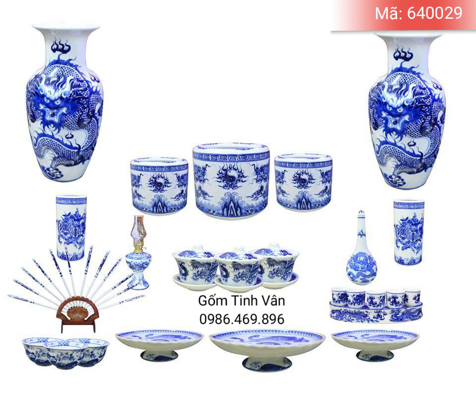 Trọn bộ đồ thờ men xanh lam hoa văn vẽ rồng trơn, mã 640029, gốm sứ Bát Tràng-Tinh Vân