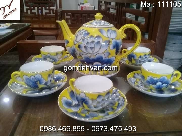 Ấm chén trắng hoa văn gốm sứ bát tràng - 111105