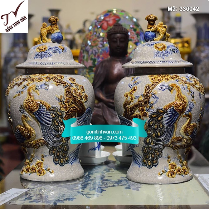 Chóe cúng công đào đắp nổi men rạn cổ cao 37cm - 330042