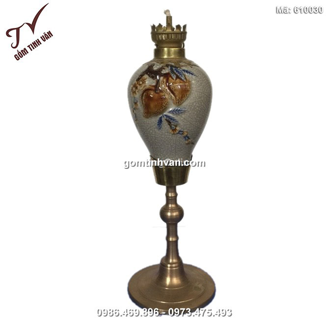 Đèn dầu thờ đắp nổi trúc đào - chân đồng - men rạn nổi - cao 37 cm - 610030