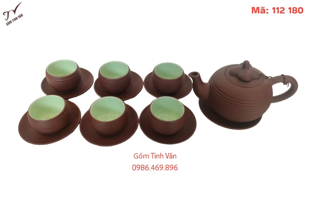 Bộ ấm chén trà,mã 112180, gốm tử sa màu nâu đỏ,dáng ấm măng cụt sọc ngang,rất xinh,dung tích 400ml đẹp,gốm sứ bát tràng tinh vân
