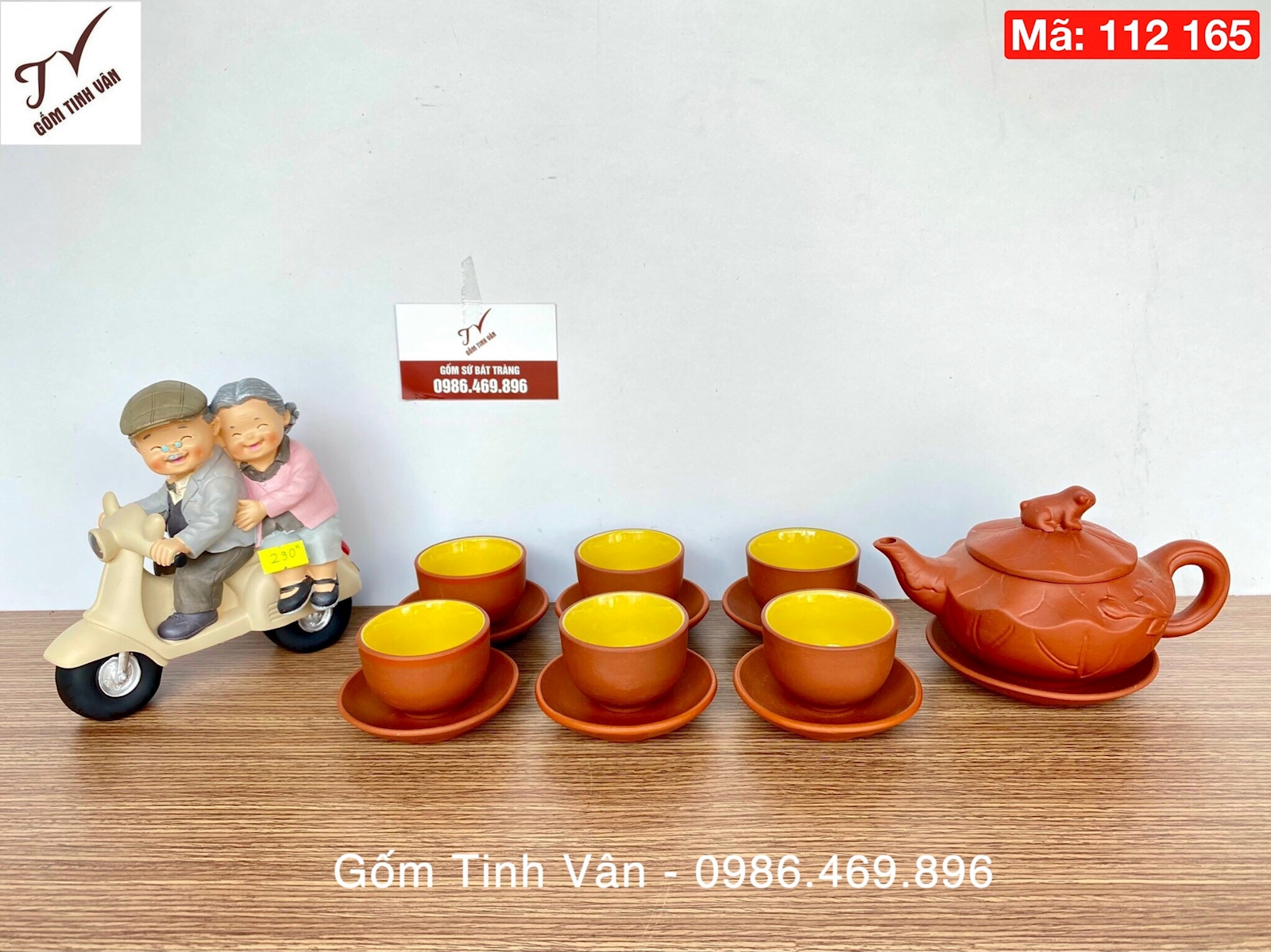 Bộ trà gốm tử sa mã 1121165, nâu đỏ, lòng ly men vàng sang trọng, dáng ấm trà ếch ngồi lá sen độc đáo, dung tích 450ml, gốm sứ bát tràng tinh vân