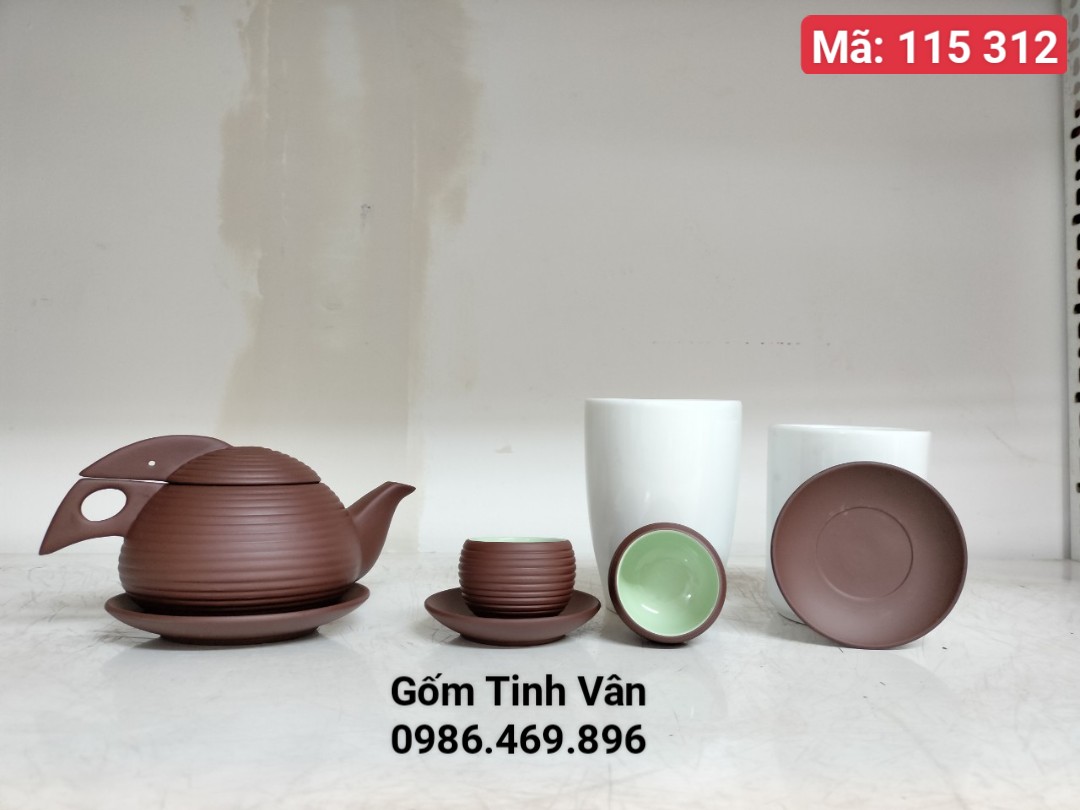 Bộ bình trà gốm tử sa nâu, mã 115312 trọn bộ gồm 1 ấm,6 ly, 7 đĩa,dáng ấm phi thuyền,giả vuốt ,gốm sứ Bát Tràng Tinh Vân