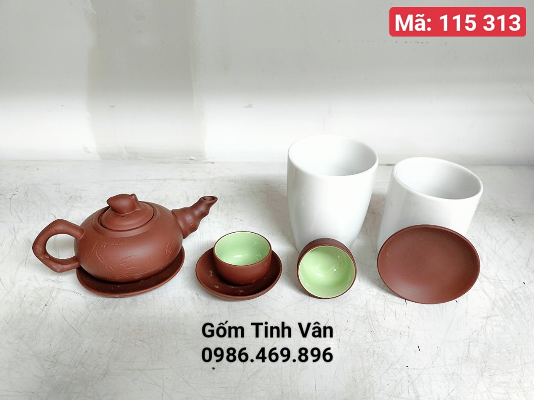 Bộ bình trà gốm tử sa nâu, mã 115313 trọn bộ gồm 1 ấm,6 ly, 7 đĩa,hoạ tiết khắc lá trúc,chóp nắp quả đào ,cổ trang,mộc mạc,đậm chất Châu Á,gốm sứ Bát Tràng Tinh Vân