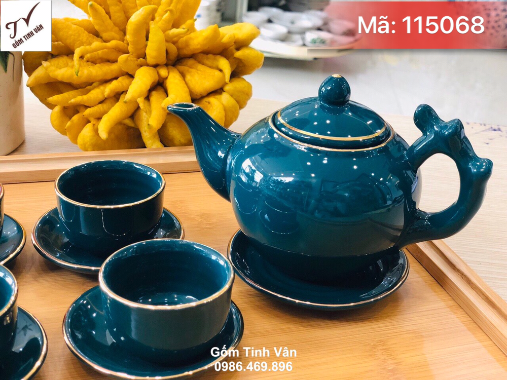 Bộ ấm chén trà men xanh ngọc lục bảo, mã 115068, kiểu dáng gốc cây, kẻ viền vàng 24k, dung tích 600ml, gốm bát tràng cao cấp