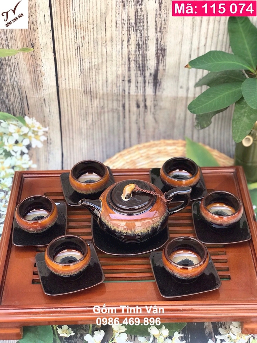 Bộ bình trà men hổ phách hoả biến, mã 115074, quai sứ, đĩa vuông, dung tích ấm 500ml, khay gỗ 2 ngăn sang trọng, ấm chén gốm bát tràng
