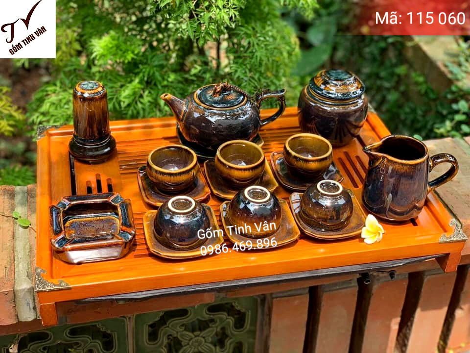 Bộ bình trà men nâu hổ phách, mã 115060, cả phụ kiện, gạt tàn, ống tăm, hộp trà, chuyên trà, khay gỗ 2 ngăn, gốm bát tràng, tinh vân