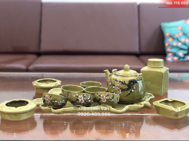 Bộ bình trà men xanh cổ, mã 115052, đắp nổi hoa mai trắng, gốm bát tràng, tinh vân
