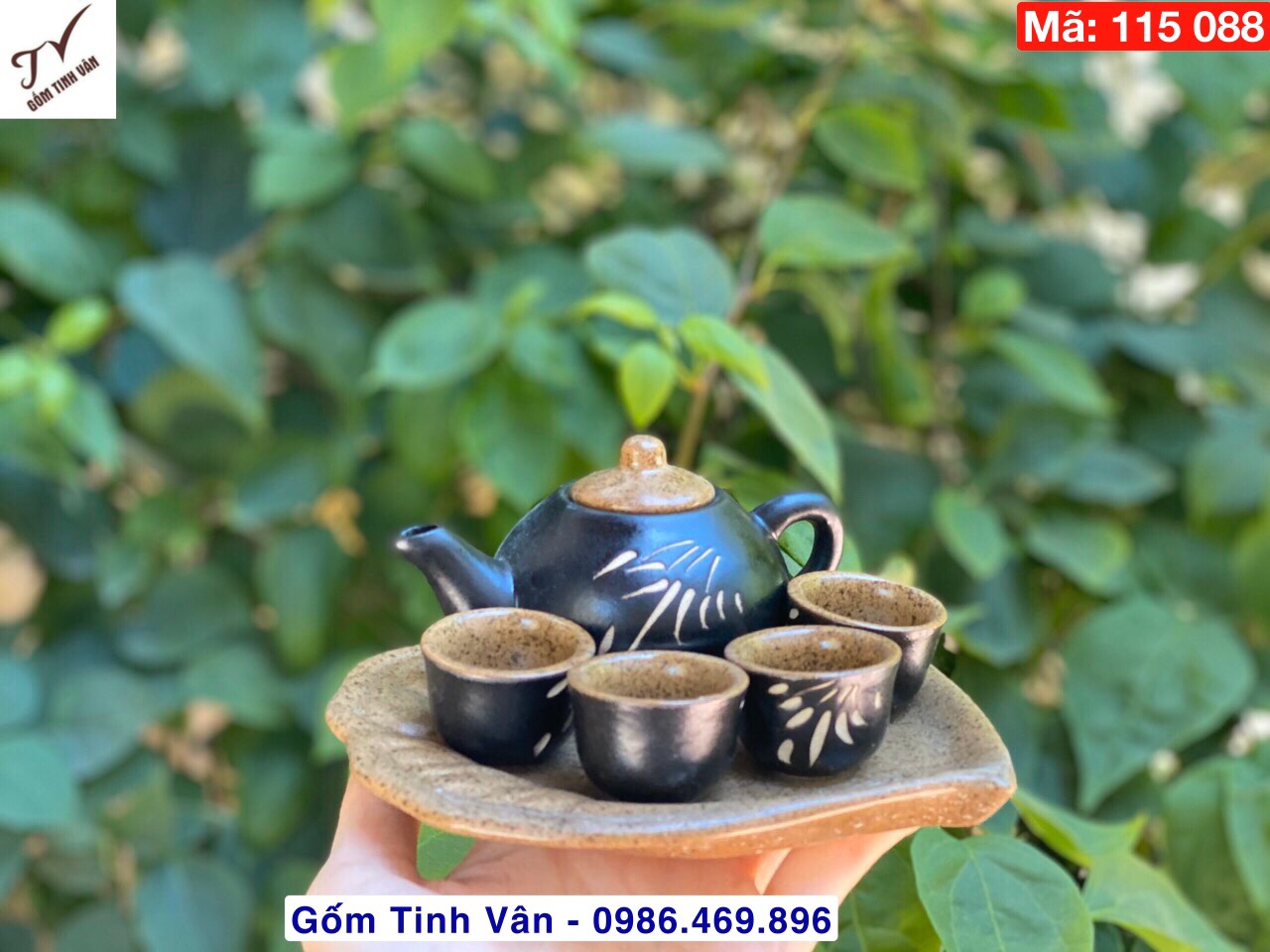Bộ bình trà mini, mã 115088, 1 bộ gồm 1 ấm 120ml, 4 ly nhỏ, 1 khay lá trầu 15 cm, đủ màu sắc vàng, xanh dương thủy tinh, xanh cốm, đỏ, nâu, gốm sứ bát tràng tinh vân