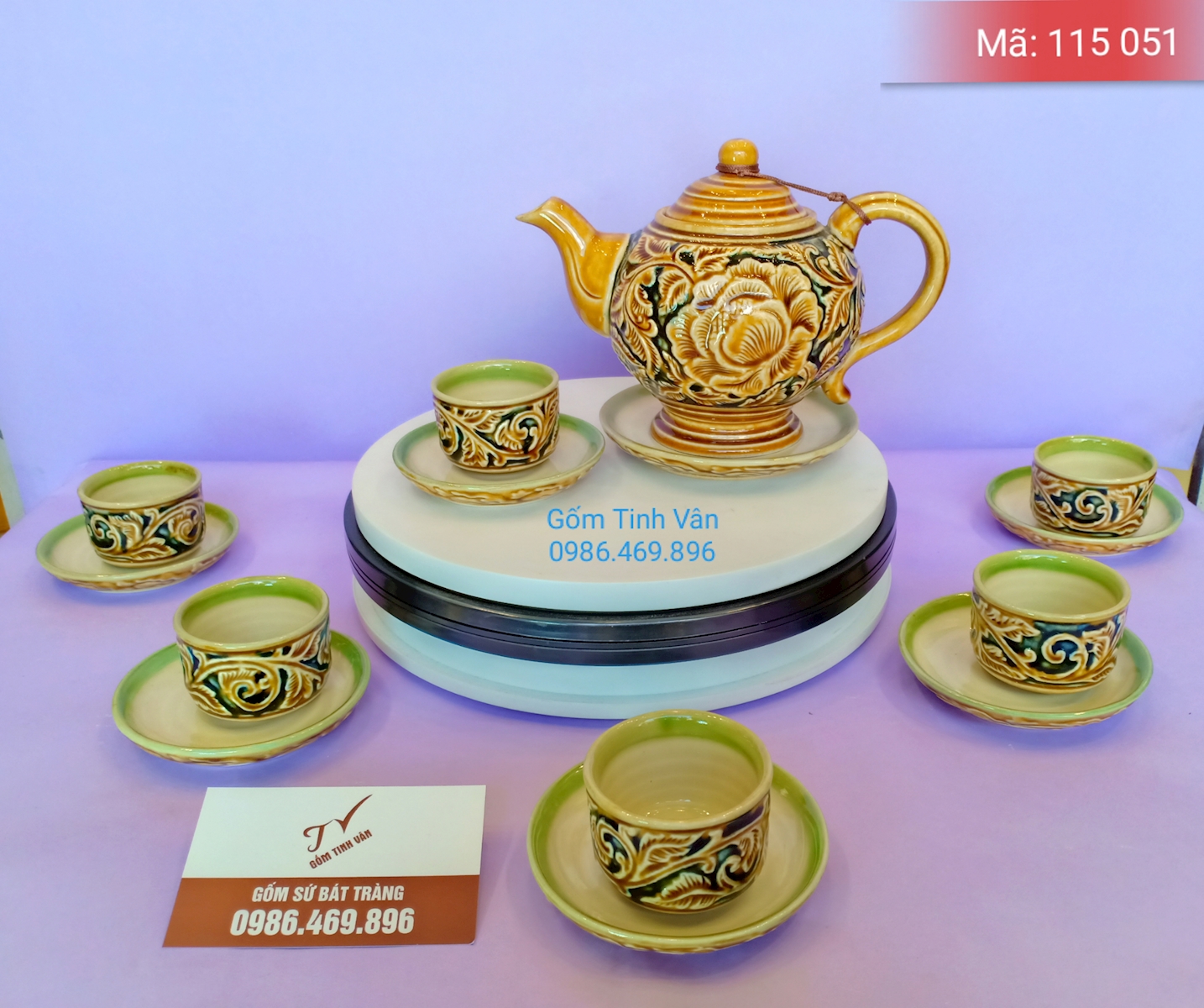Bộ bình trà dáng hoàng cung, mã 115051, chạm khắc nổi hoa phù dung, men vàng, gốm bát tràng tinh vân