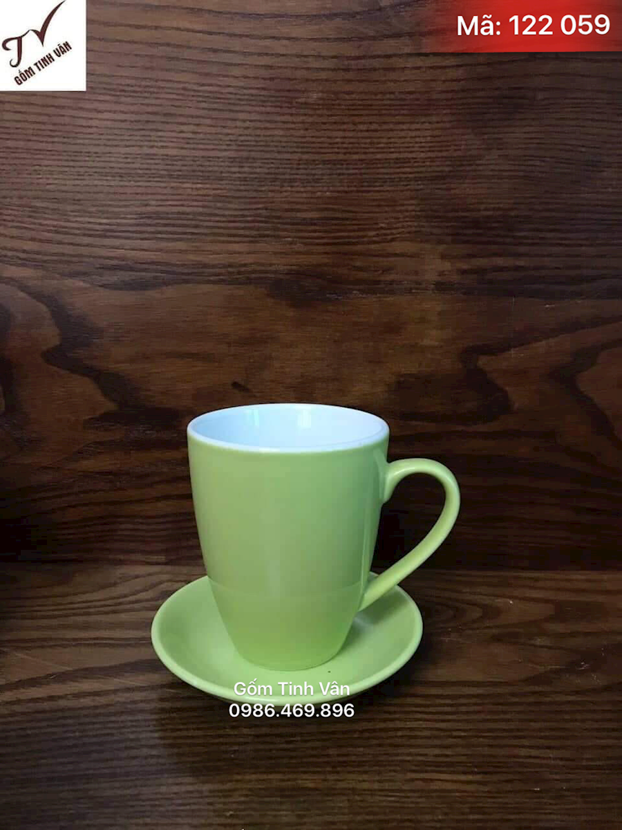 Ly sứ và đĩa kê, men xanh cốm, mã 122059, dung tích 330ml, cao 10 dk 8 cm, in logo, quà tặng, gốm bát tràng, tinh vân