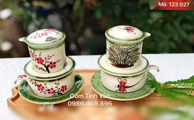 Bộ 2 phin pha cafe, mã 123027 , vẽ hoa đào đỏ và chuồn chuồn, men xanh rêu, gốm sứ bát tràng, tinh vân