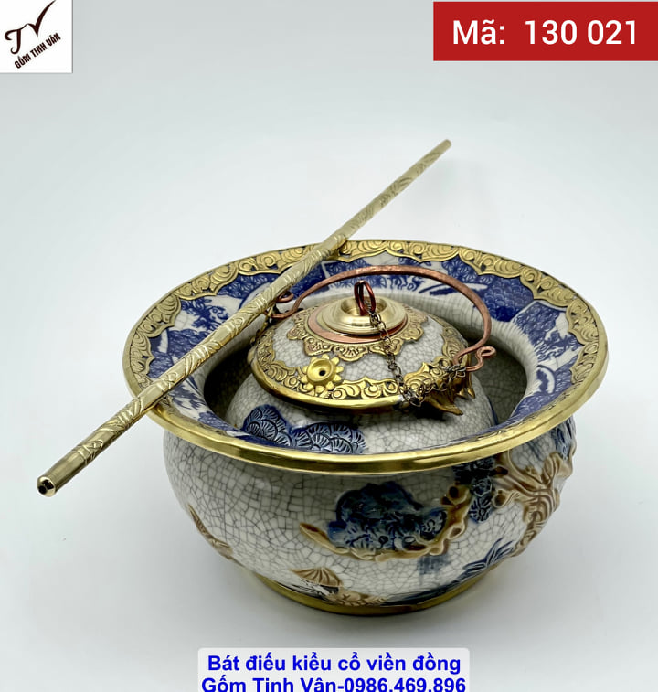 Bộ bát điếu men rạn cổ, hoa văn nổi 3D cảnh lão vọng câu cá, viền đồng chạm trổ hoa văn, đường kính 22 cm, mã 130021, xe và nõ điếu bằng đồng sang trọng, chạm trổ công phu tinh xảo, gốm sứ bát tràng tinh vân