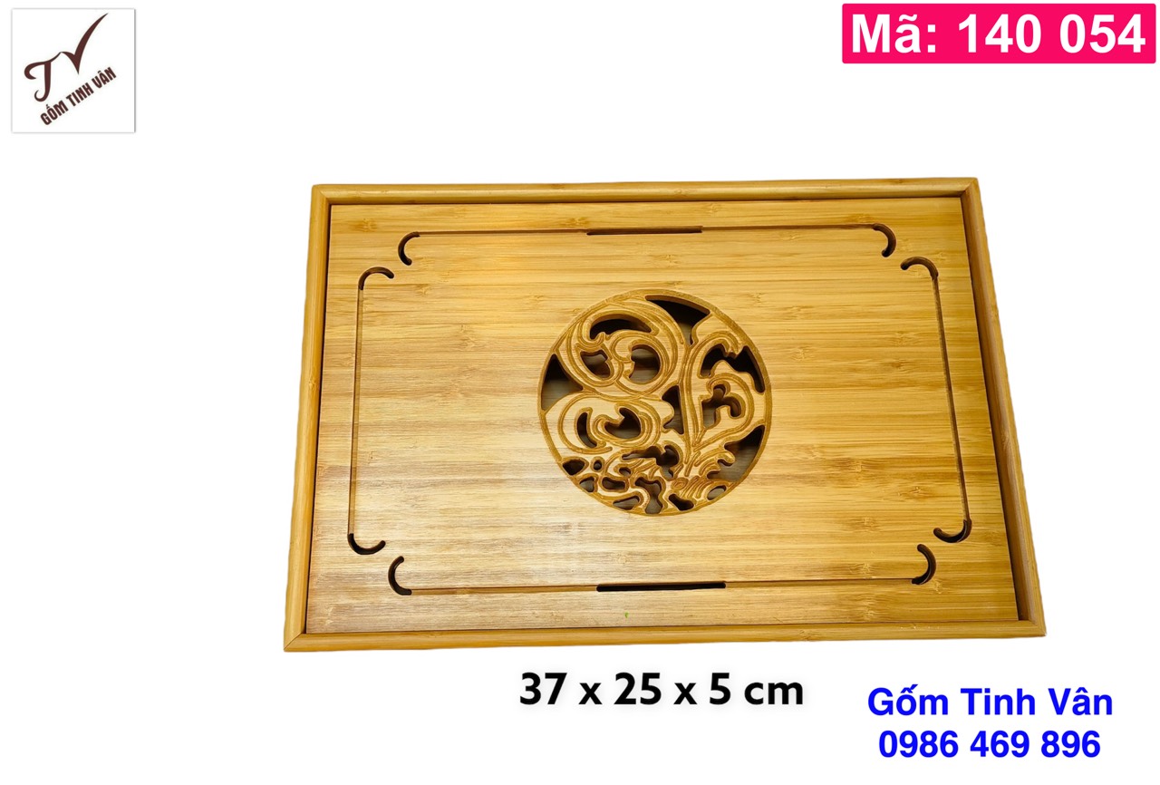Khay tre, mã 140054, chữ nhật, nâu vàng, bàn gỗ, đựng bộ bình trà, ấm chén, 2 ngăn, đẹp, khắc hoa văn, 37x25 cm