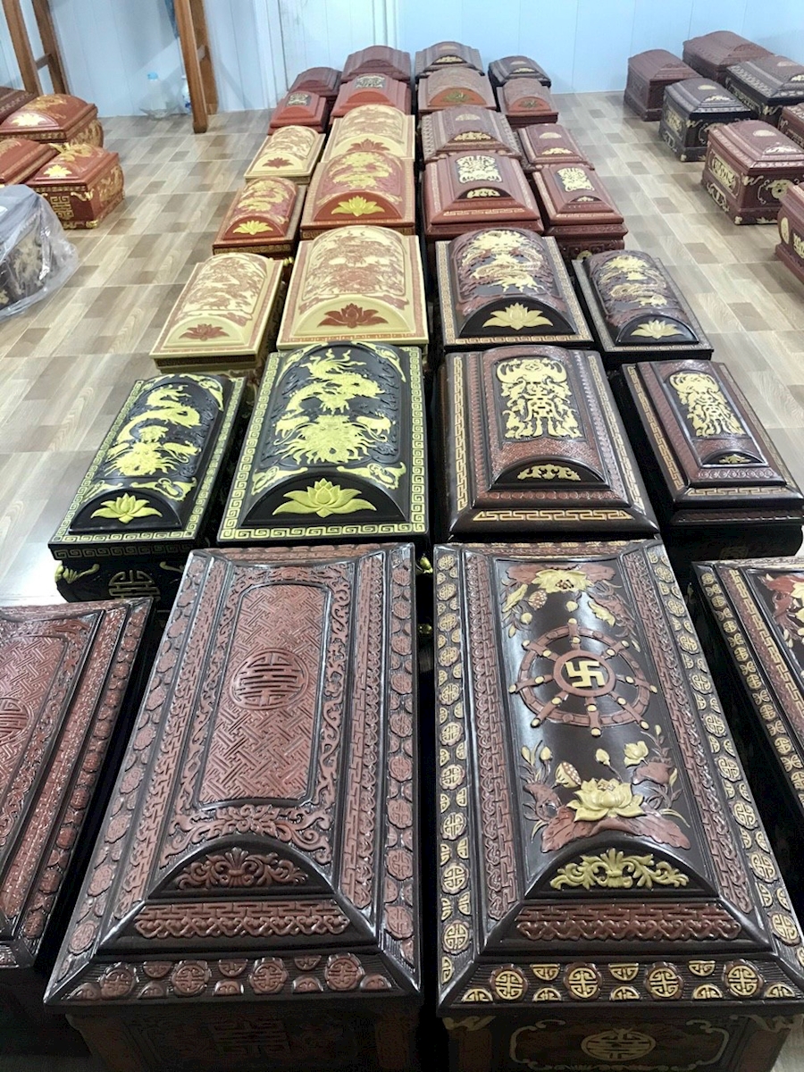 Tổng hợp các mẫu quách tiểu gốm đất nung nâu đen, mã QT077, hoa sen, rồng phượng đắp nổi 3D, hoa văn chạm trổ tinh xảo, hũ đựng tro cốt, sang cát, bốc mộ, cải táng, hoả táng, gốm bát tràng tinh vân