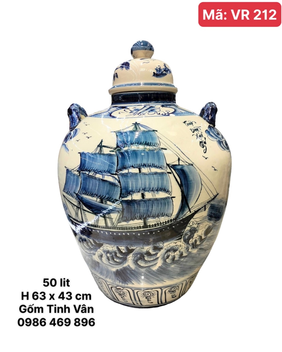 Vò rượu 50 lit, mã VR212, cảnh thuận buồm xuôi gió xanh lam, gốm sứ Bát Tràng Tinh Vân