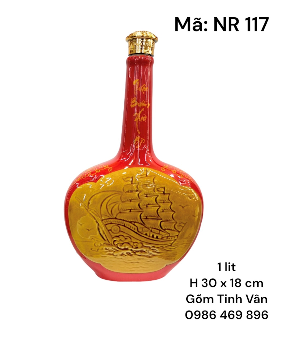 Nậm rượu tráng men đỏ mã NR117 khắc cảnh thuận buồm xuôi gió