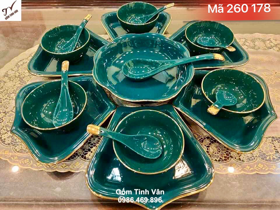 Bộ tô chén đĩa mặt trời, mã 260178, men xanh ngọc lục bảo, kẻ chỉ vàng 24k sang trọng, đk 55 cm, gốm bát tràng cao cấp