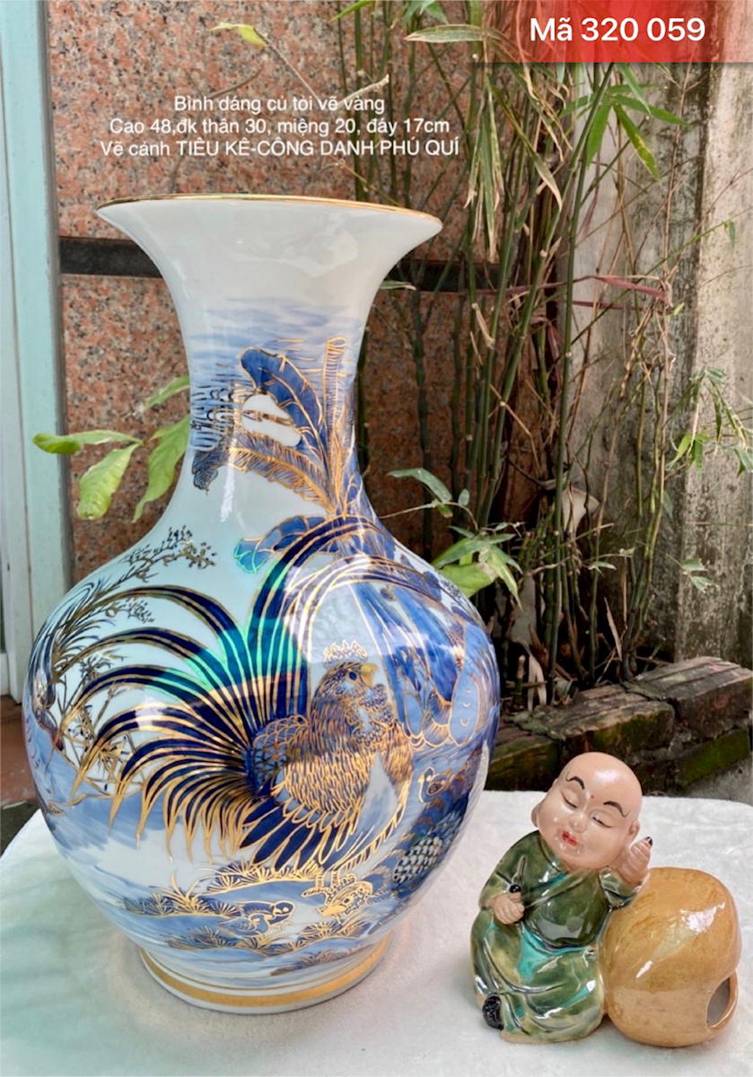 Bình dáng tỏi vẽ vàng 24 k, mã 320059, cảnh tiểu kê công danh phú quý, xanh lam truyền thống, cao 48 dk 30 cm, ý nghĩa trường thọ vĩnh cửu, gốm bát tràng tinh vân
