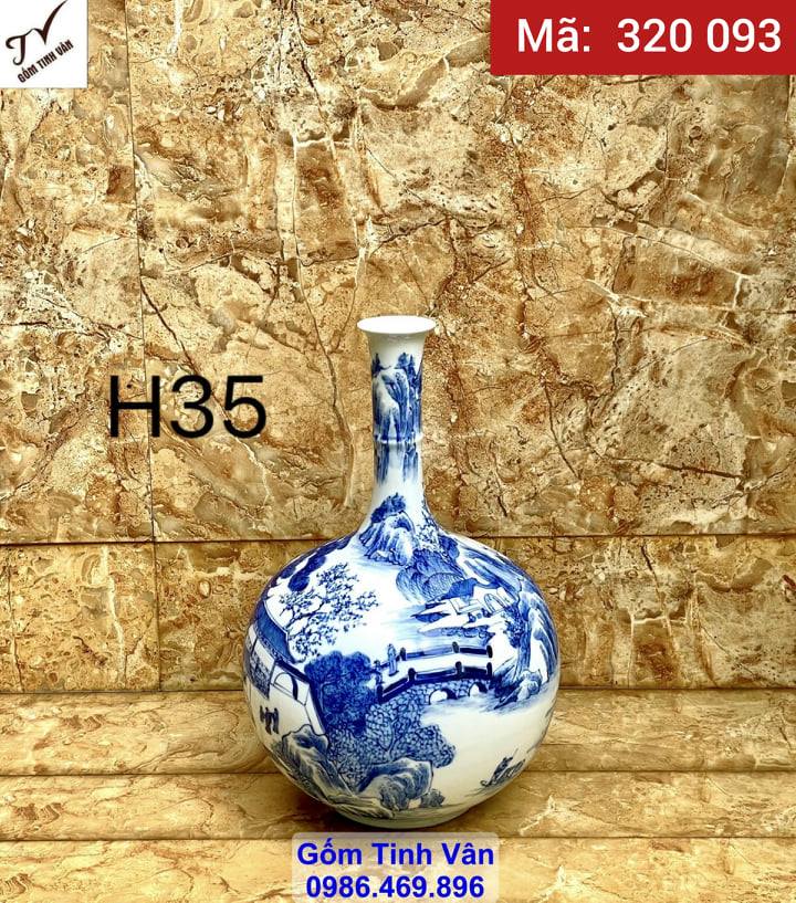 Độc bình dáng tỏi hút tài lộc cảnh sơn thủy hữu tình, dáng dẹt cổ nhỏ, vuốt tay thủ công, mã 320093, hoa văn vẽ tay thủ công tinh xảo, dộc đáo, bình gốm phong thủy hút tài lộc, mang may mắn, vượng khí cho gia chủ, gốm sứ bát tràng tinh vân
