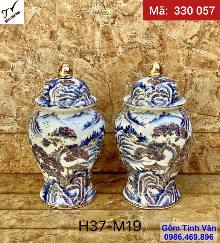 Cặp chóe tài lộc phong thủy 8 lít, mã 330057, cảnh sơn thủy hữu tình, đựng rượu, muối, gạo, nước, hoa văn vẽ tay tinh xảo, xanh lam truyền thống, vẽ vàng 24 k đẳng cấp, cao 37 ngang 19 cm, trưng bày phòng khách, bàn thờ, gốm sứ bát tràng tinh vân