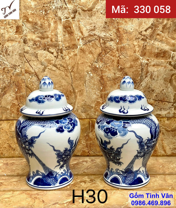 Cặp chóe tài lộc phong thủy 8 lit, mã 330058, cảnh long (rồng) cuốn thủy hút tài lộc, đựng rượu, muối, gạo, nước,  hoa văn vẽ tay tinh xảo, xanh lam truyền thống , cao 30 ngang 18 cm, trang trí phòng khách, trưng bày bàn thờ, gốm sứ bát tràng tinh vân