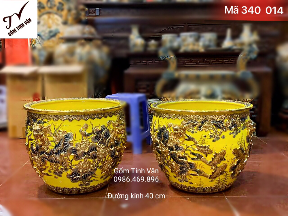 Cặp đôi chậu thống phong thủy, mã 340014, men vàng đắp nổi cá chép hoa sen, gốm sứ bát tràng cao cấp, đường kính 40 cm, gốm tinh vân