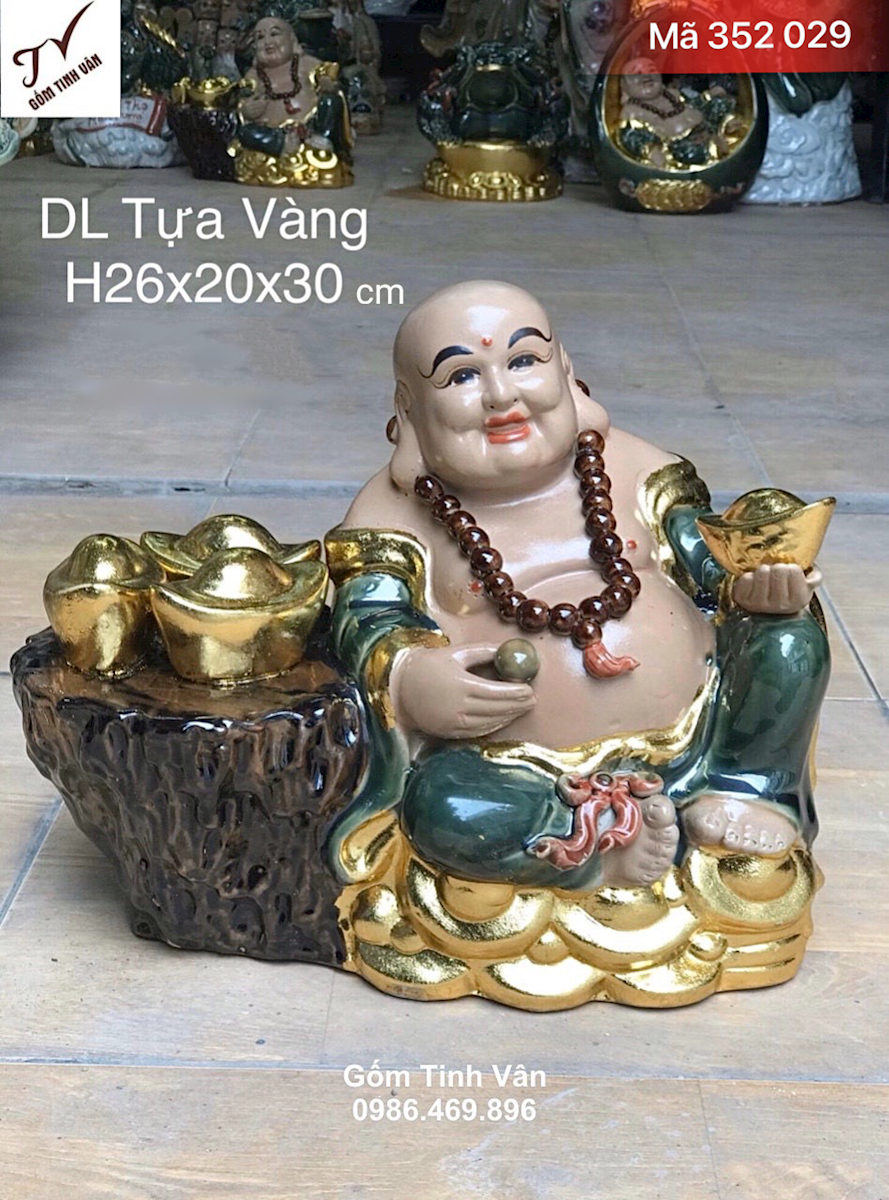 Tượng phật di lặc tựa vàng 24k, cao 26 x rộng 20 x dài 30 cm, mã 352029, tượng gốm sứ rát vàng cao cấp, men xanh ngọc lục bảo sang trọng, ý nghĩa phong thuỷ mang tiền tài no đủ đến mọi nhà, gốm tinh vân