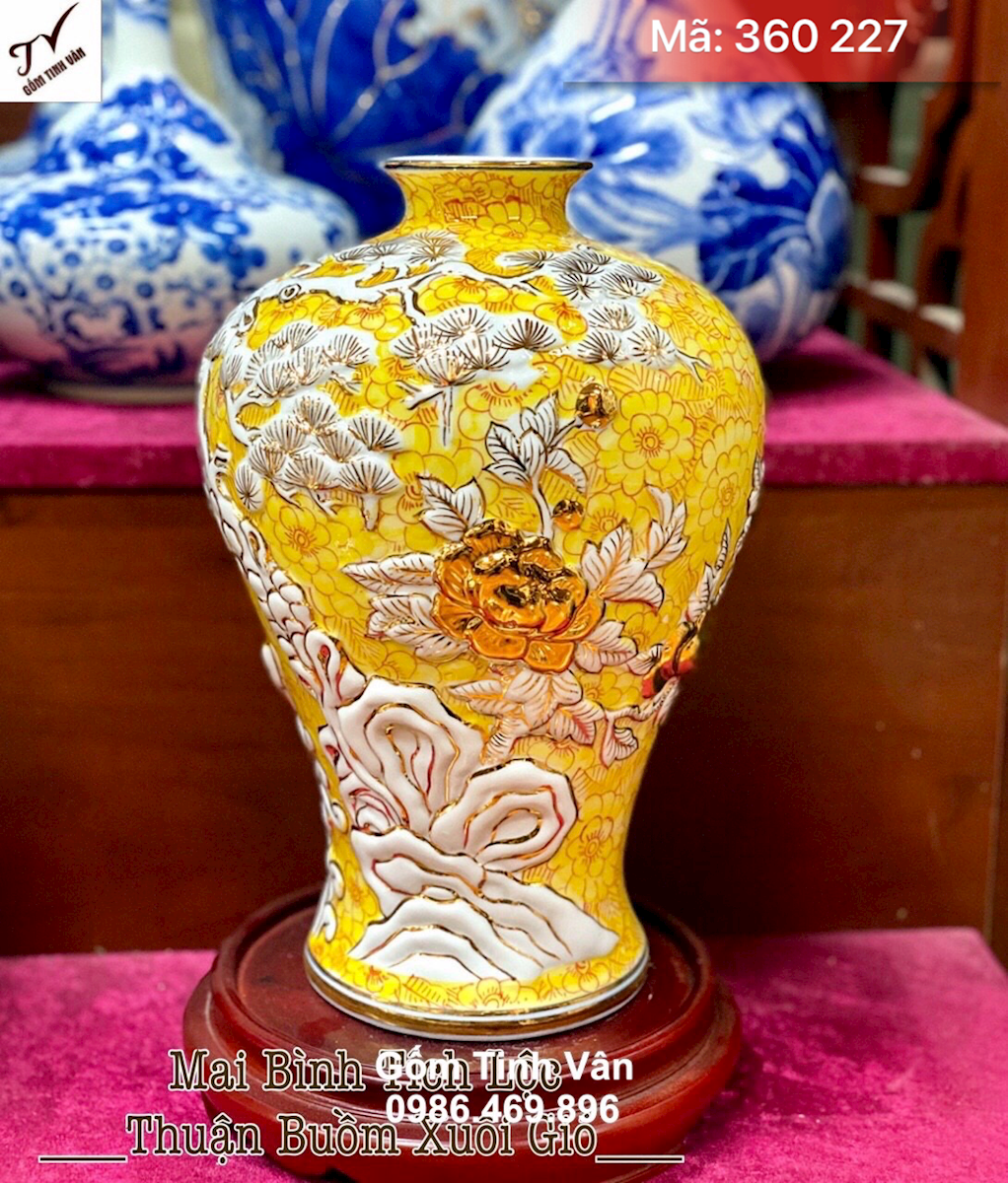 Mai bình tích lộc thuận buồm xuôi gió, mã 360227, men vàng mệnh kim, hoa văn đắp nổi 3D, vẽ vàng 24k tinh xảo, bình gốm phong thuỷ, vạn sự như ý, phát tài phát lộc, cao 42 cm, mai bình hút lộc vẽ vàng gốm bát tràng