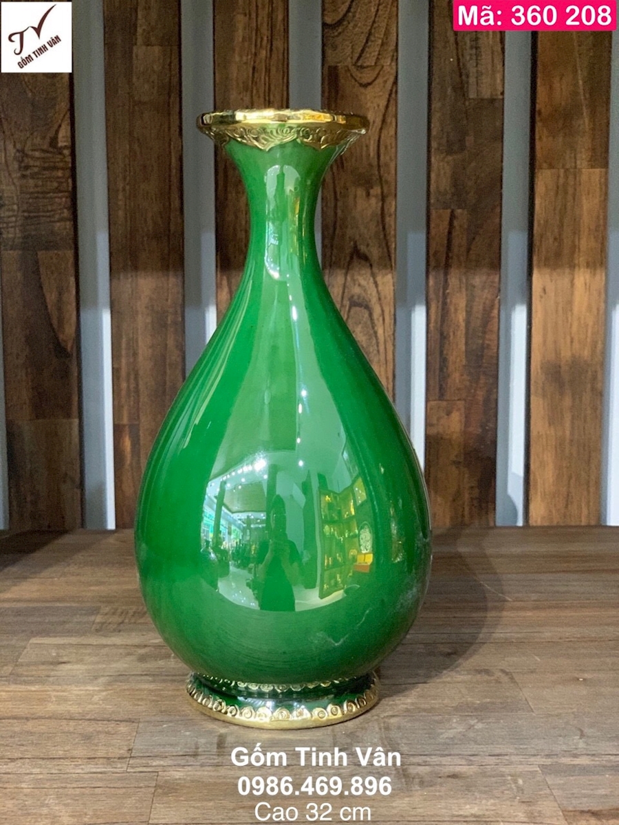 Bình hút tài lộc dáng tỳ bà, mã 360208, men xanh ngọc lục bảo, chạm viền đồng sang trọng, đẳng cấp, bình phong thuỷ gốm bát tràng cao cấp