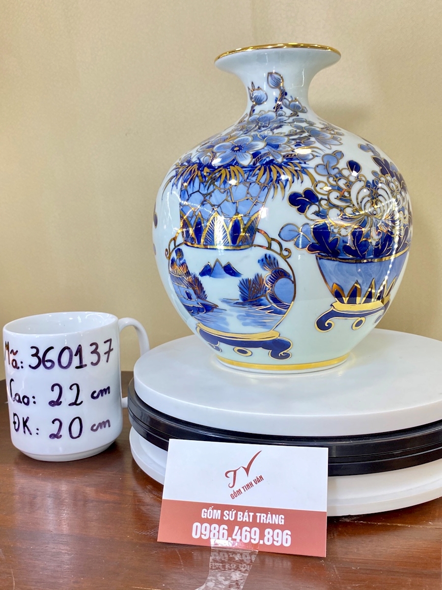 Bình hút tài lộc tứ quý cổ đồ, mã 360137, hoa văn xanh lam truyền thống vẽ vàng 24k sang trọng, bình phong thuỷ ý nghĩa, cao 22 đk 20cm, gốm bát tràng tinh vân cao cấp