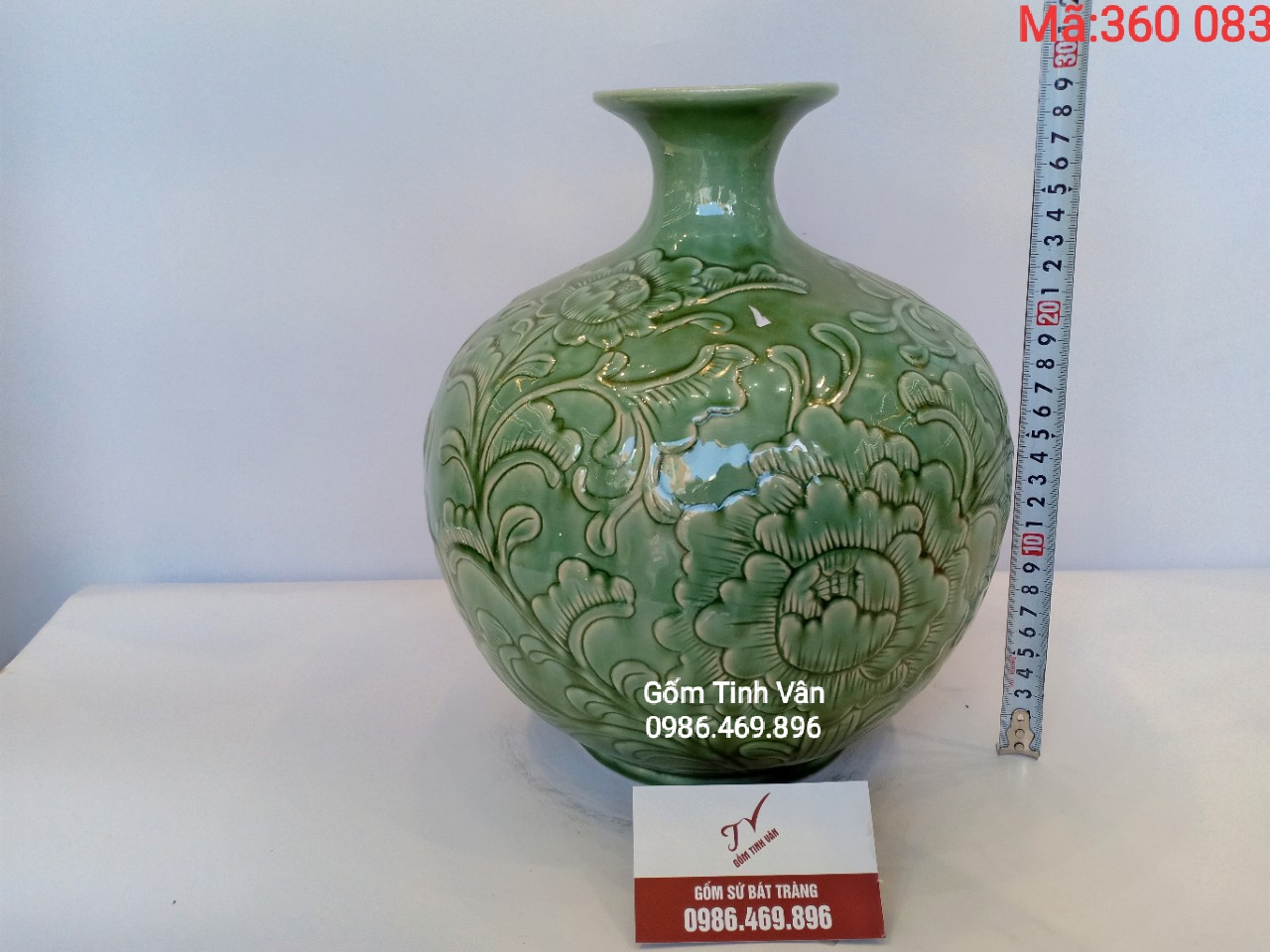 Bình hút tài lộc, hoa dây đắp nổi, mã 360083, men xanh rêu cổ, cao 29 cm, gốm bát tràng, tinh vân