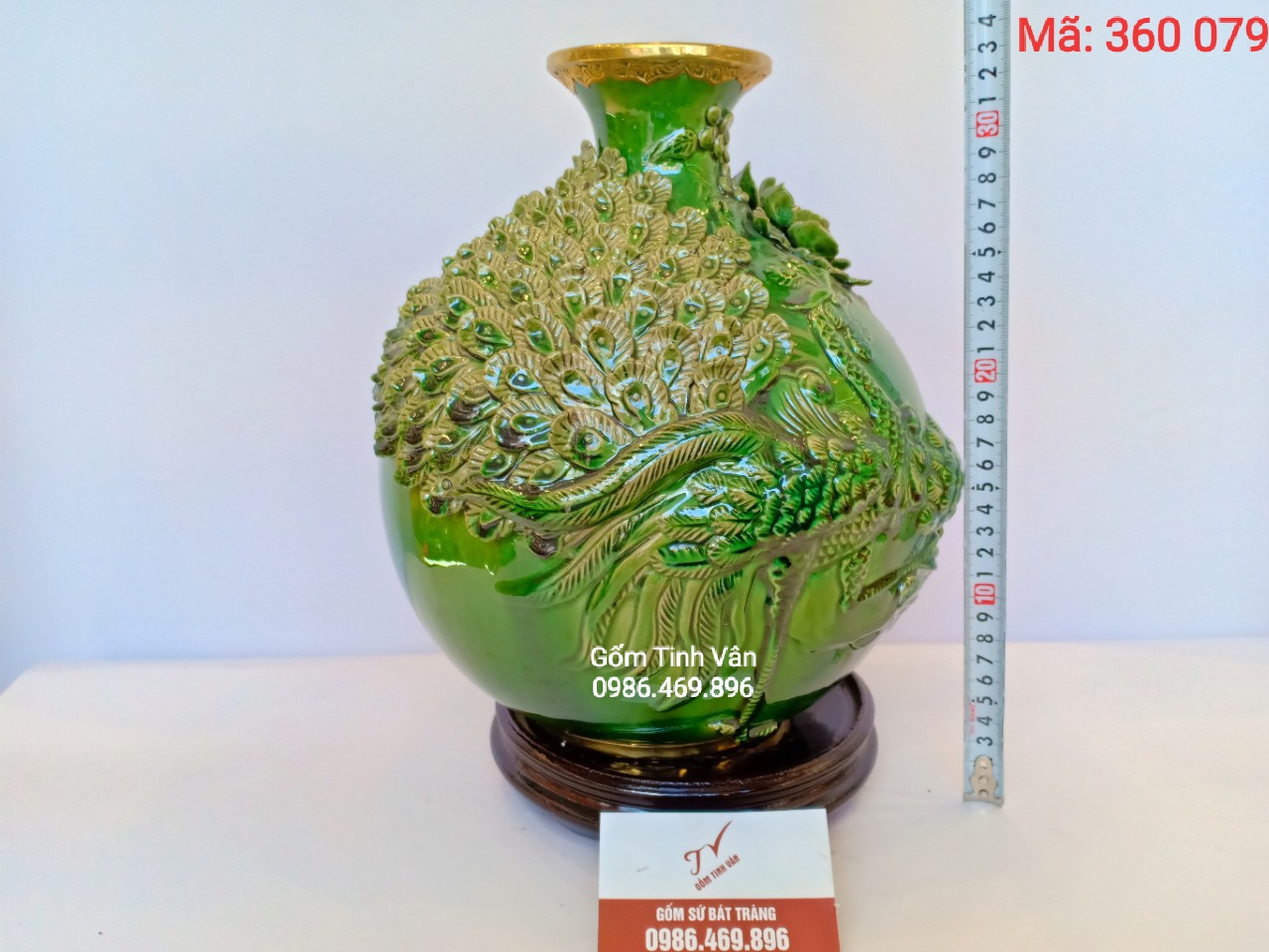 Bình hút tài lộc, mã 360079, men xanh ngọc lục bảo, chim công đắp nổi, vinh hoa phú quý, cao 30 cm gốm bát tràng, tinh vân