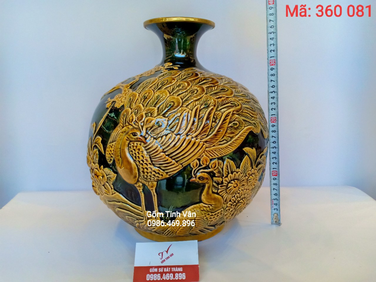 Bình hút tài lộc, mã 360081,  men xanh đen thiên thạch, chim công đắp nổi, vinh hoa phú quý, cao 36 cm, viền đồng, gốm bát tràng, tinh vân