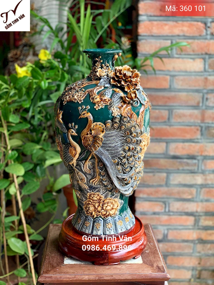 Mai bình phú quý, hút tài lộc, mã 360101,  bình phong thủy, cao 50cm, đắp nổi chim công, vinh hoa phú quý, men xanh lục, mệnh mộc, gốm bát tràng, tinh vân