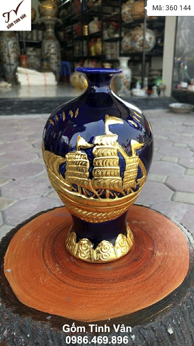 Mai bình tích lộc thuận buồm xuôi gió, mã 360144, rát vàng 24k, đắp nổi 3D tinh tế, sang trọng, men xanh đen huyền bí, quà tặng giá trị, đẳng cấp, gốm sứ bát tràng tinh vân