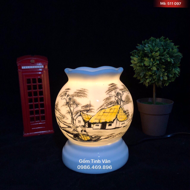 Đèn xông tinh dầu điện, đèn ngủ, mã 511097, vẽ cảnh, cao 15 cm, gốm sứ bát tràng tinh vân