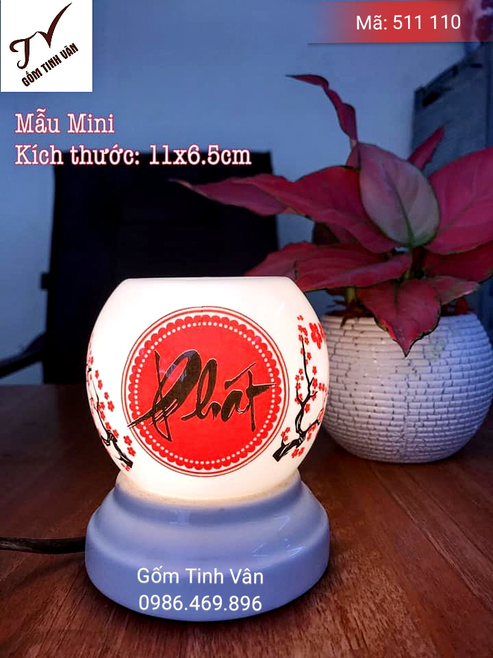 Đèn xông tinh dầu điện, mã 511110, cao 11- đường kính 6,5 cm, chữ phát, vẽ hoa đào, ý nghĩa năm mới phát tài, gốm sứ bát tràng tinh vân