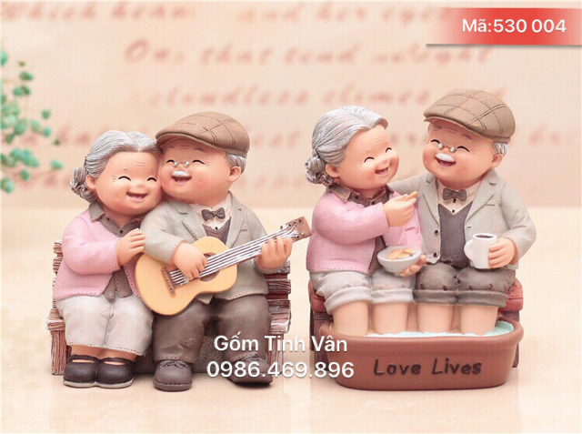 Tượng cặp đôi ông bà đánh đàn, ăn bánh, mã 530004, gốm sứ bát tràng tinh vân