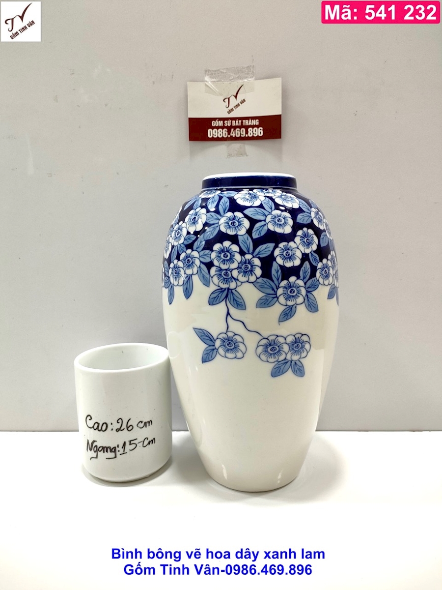 Bình bông, lọ cắm hoa nghệ thuật, mã 541232, vẽ tay hoa xanh lam truyền thống, dáng thon cao 26 ngang 15 cm, cắm hoa sen, hoa hồng, hoa ly..., hoa văn vẽ tay sắc nét tinh xảo, gốm sứ bát tràng tinh vân