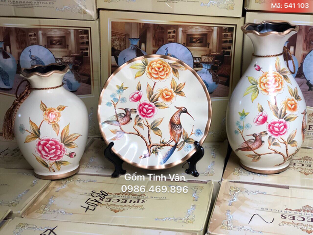 Bộ 3 bình hoa và đĩa nghệ thuật, mã 541103, men trắng vẽ hoa và chim, gốm sứ bát tràng tinh vân