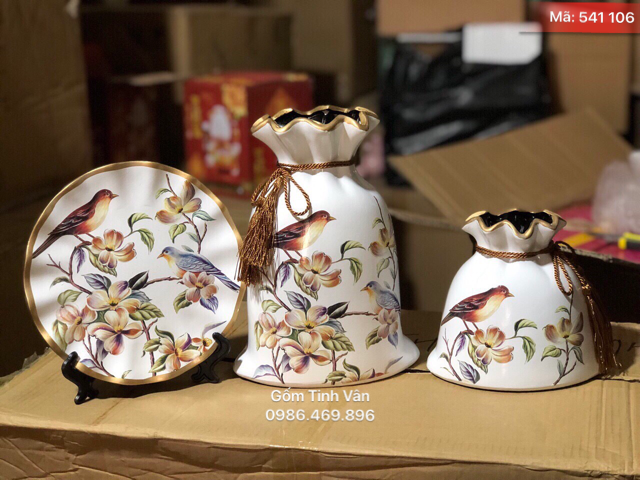 Bộ 3 bình hoa và đĩa nghệ thuật, mã 541106, men trắng vẽ hoa và chim, gốm sứ bát tràng tinh vân