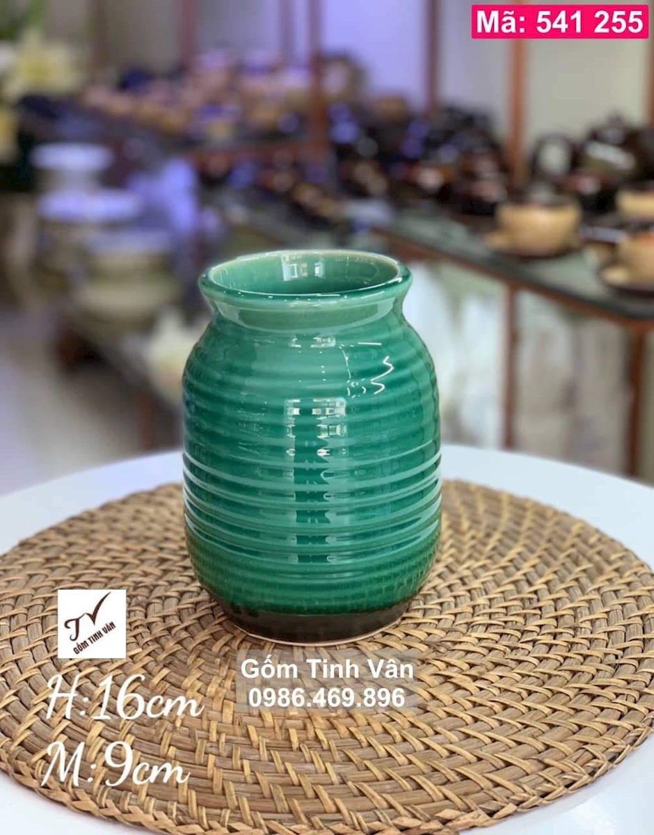 Lọ hoa, bình bông, mã 541255, men xanh ngọc lục bảo, cao 16 cm, vuốt tay, gốm bát tràng, tinh vân