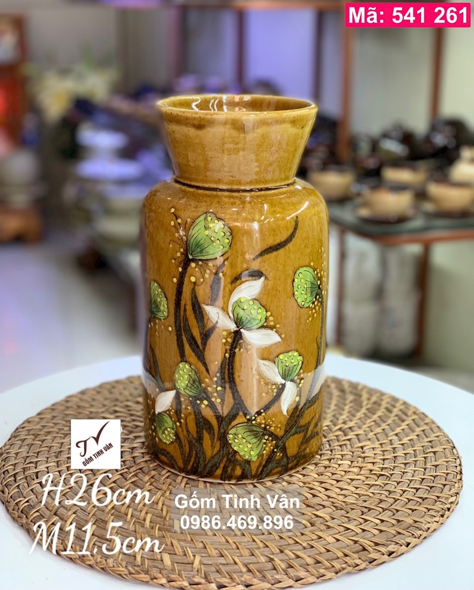 Lọ hoa, bình bông, miệng loe, mã 541261, men gốm nâu vàng, cao 26 cm, vẽ tay hoa sen, gốm bát tràng, tinh vân