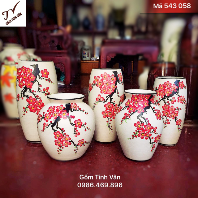 Set 5 bình bông nghệ thuật, mã 543058, cao 23-27-30 cm, men trắng, vẽ tay hoa đào đỏ, đón mùa xuân về, gốm sứ bát tràng, tinh vân