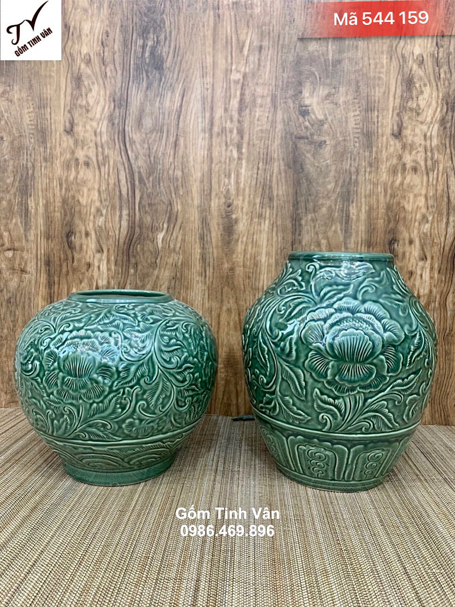 Bộ 2 bình dáng tròn, mã 544159, men xanh ngọc lục bảo, hoa mẫu đơn đắp nổi 3D, cao 22-25 cm, bình gốm bát tràng cao cấp